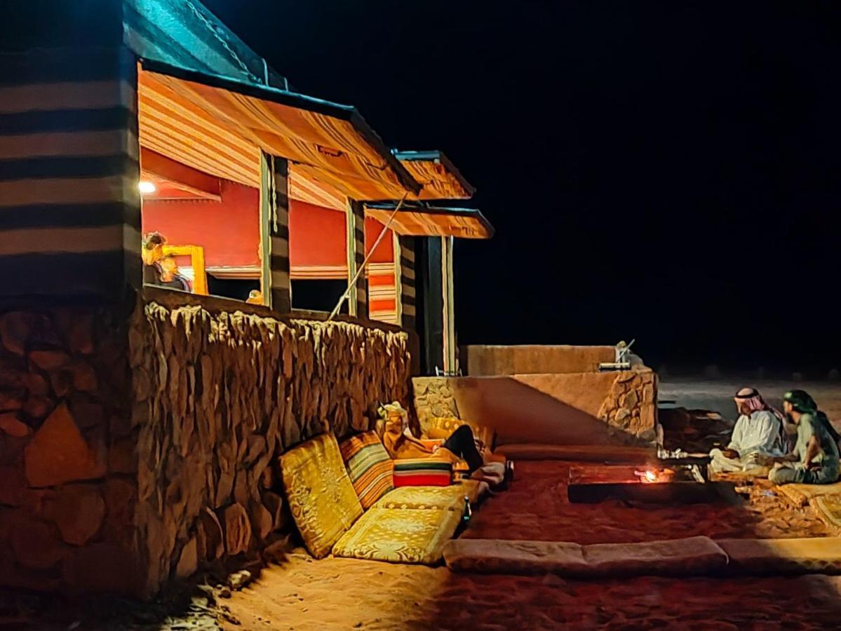 Rotana Camp 호텔 와디럼 외부 사진