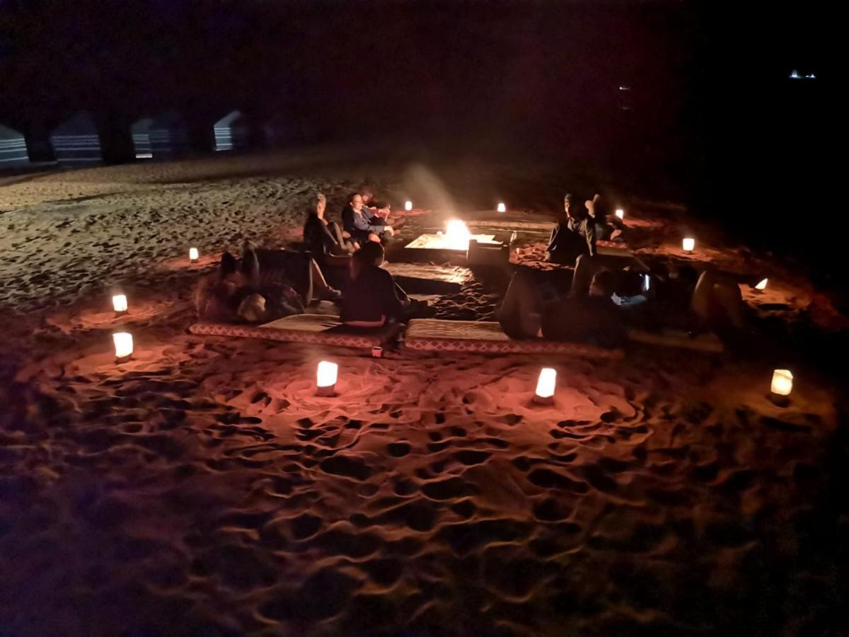 Rotana Camp 호텔 와디럼 외부 사진
